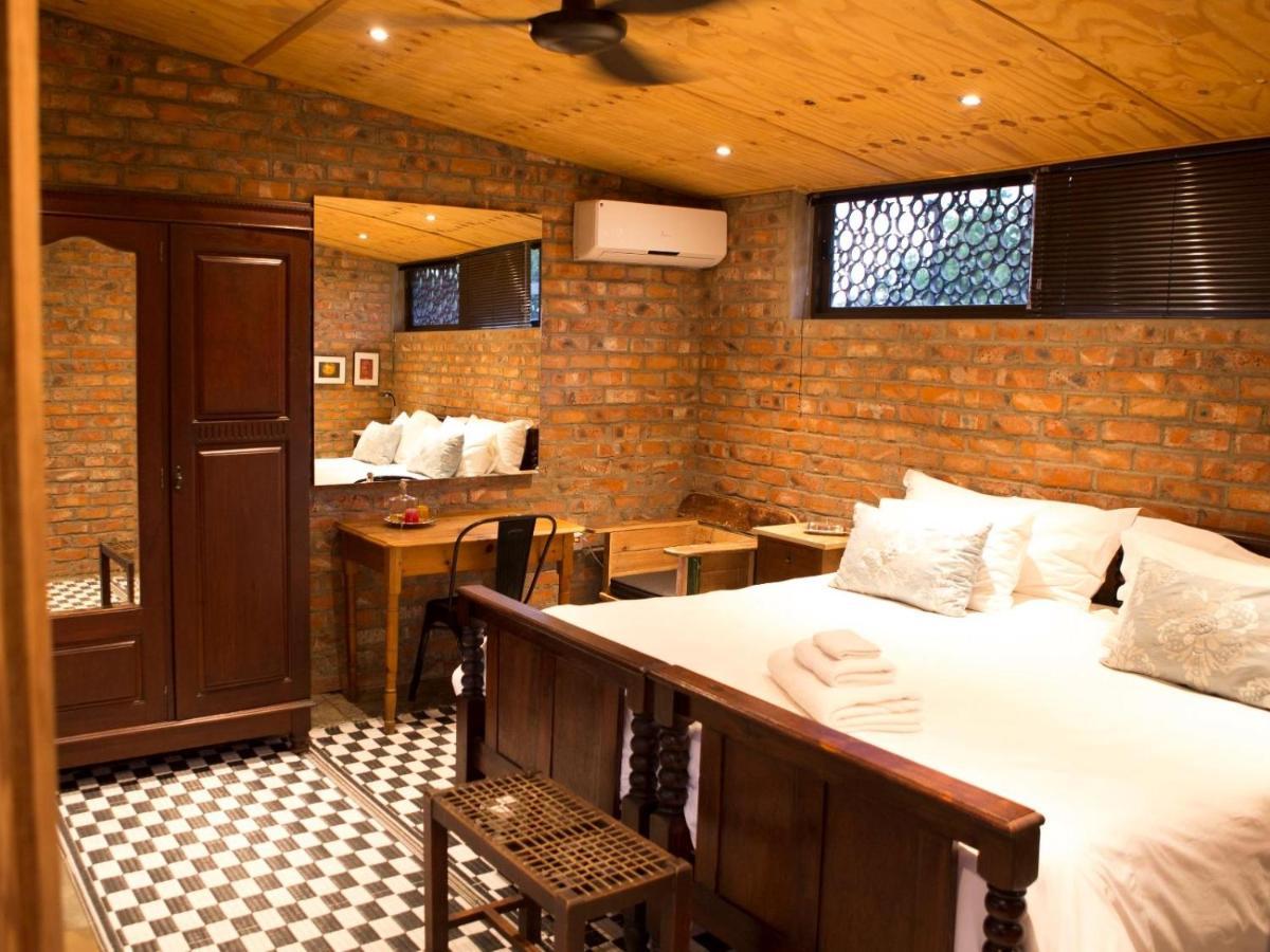 Bed and Breakfast Liedjiesbos Urban Olive Farm Блумфонтейн Экстерьер фото